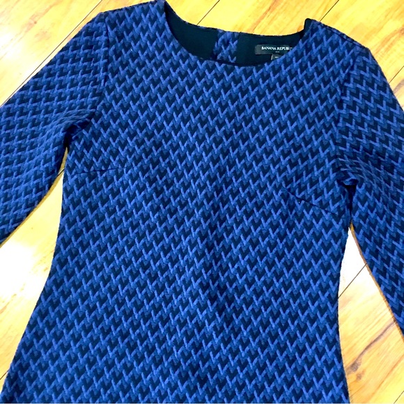 Banana Republic navy blue herringbone diamond pattern cotton mini dress - Picture 2 of 9